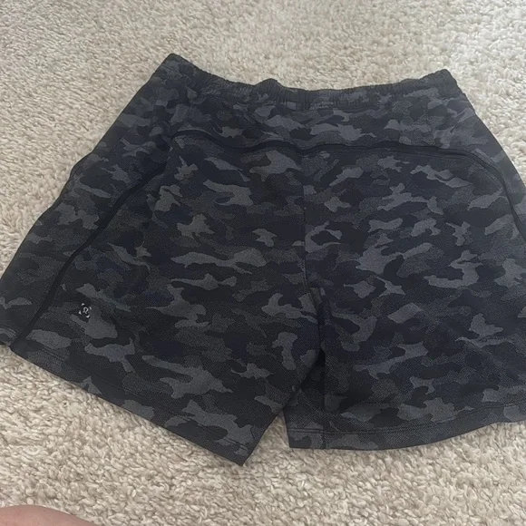 Lululemon Black and Gray Camouflage Shorts - Picture 2 of 4